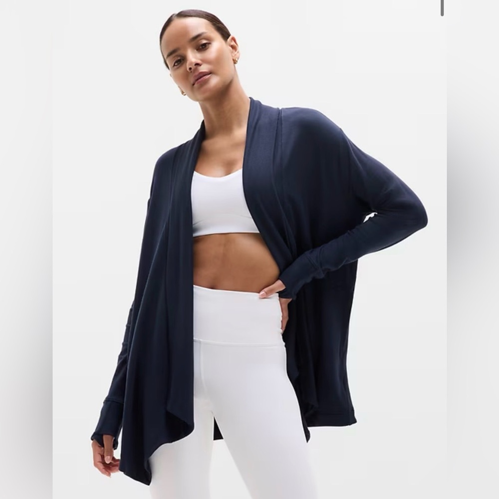 NWOT Athleta Pranayama Wrap, womens Small Tall, Navy